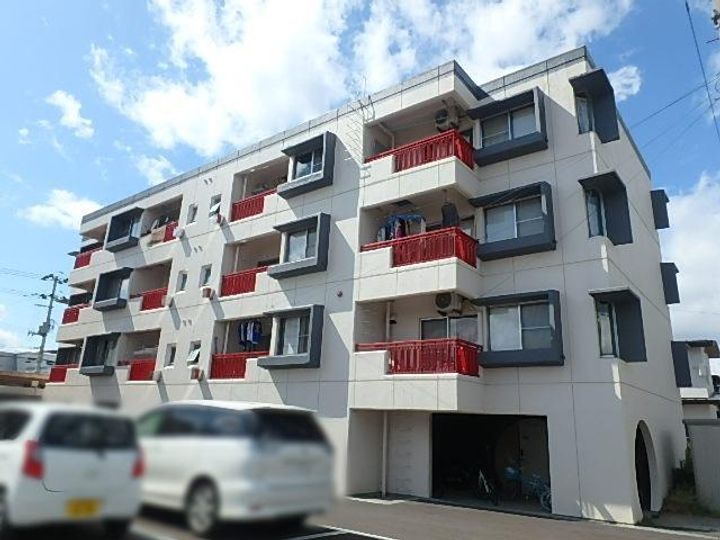 ナチュール西田の外観