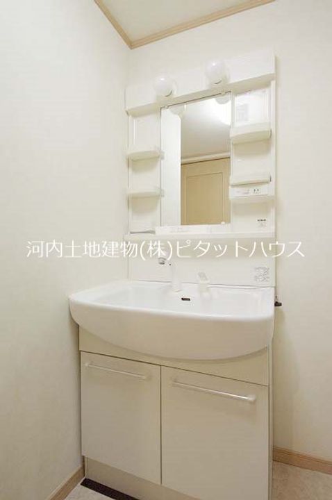 アーリア中一の沢の内装