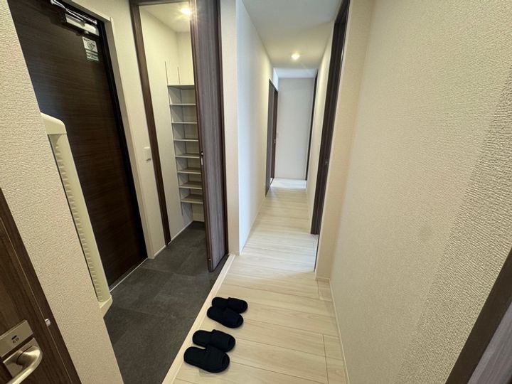 D-residence春日の玄関