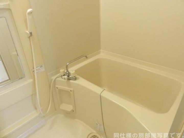大阪府堺市堺区東雲西町2(アパート)の賃貸物件の風呂