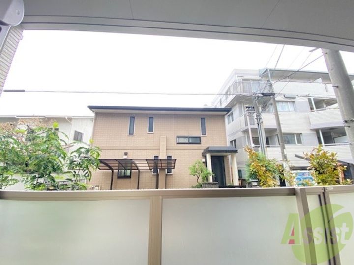 メゾン塚口の玄関