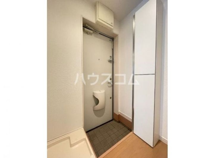 コンフォート笹塚の玄関