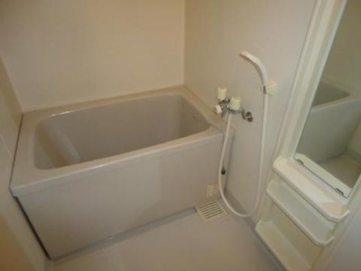 シャルマンハウスの風呂