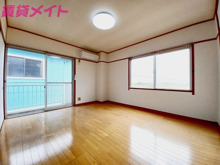 スカイハイツ若松の内装
