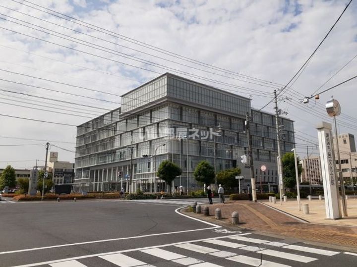 フロンティア麻里布の周辺