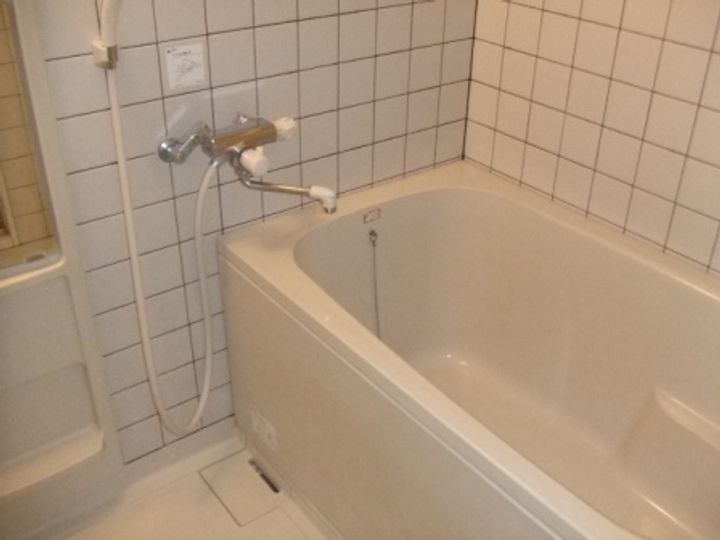 アザレ久留米の風呂