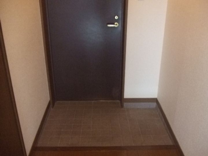 アザレ久留米の玄関