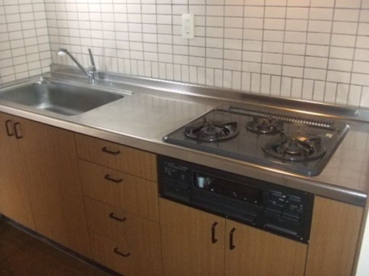 アザレ久留米のキッチン