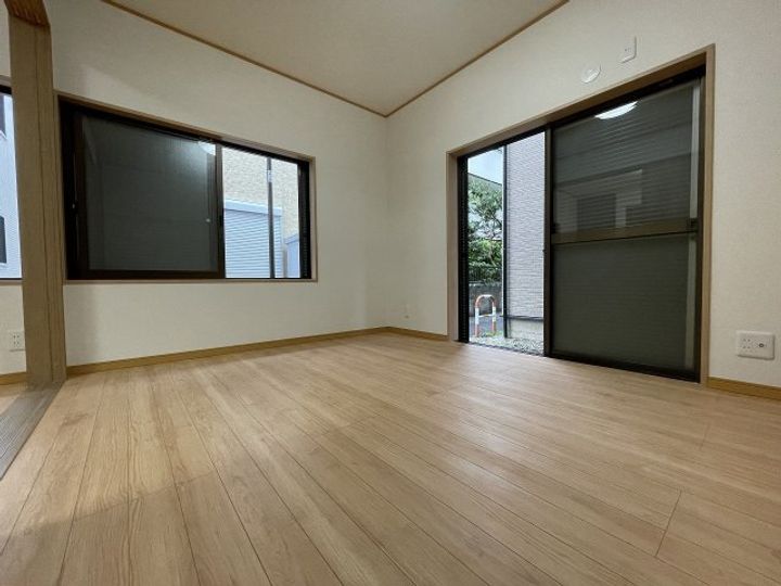 進士荘の居間