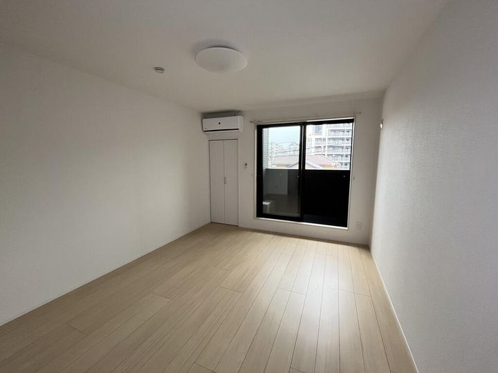 TROIS五輪の居間