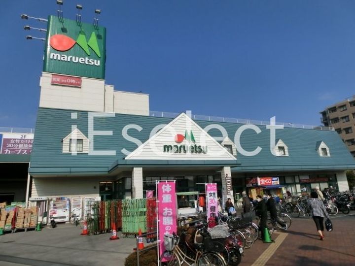 パルティシオンの周辺