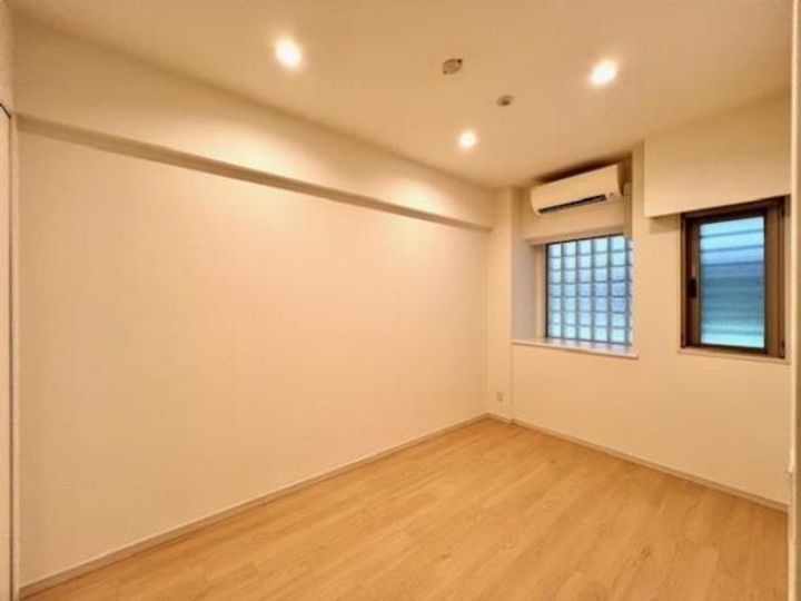 アパートメンツ東山の内装