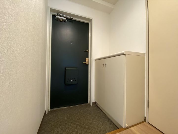 センチュリー都留の玄関