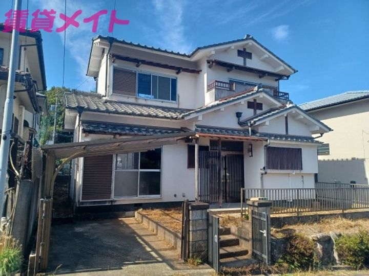 三重県名張市つつじが丘南8番町(一戸建)の賃貸物件の地図