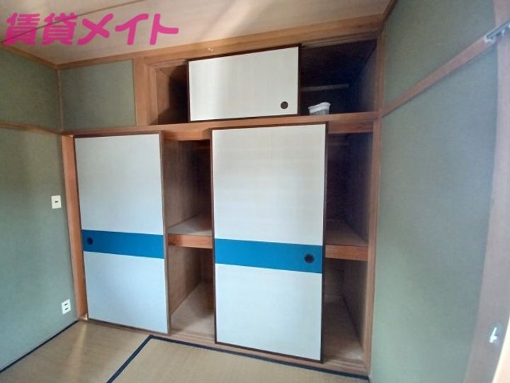 三重県名張市つつじが丘南8番町(一戸建)の賃貸物件の内装