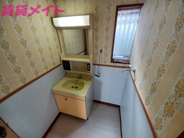 三重県名張市つつじが丘南8番町(一戸建)の賃貸物件の内装