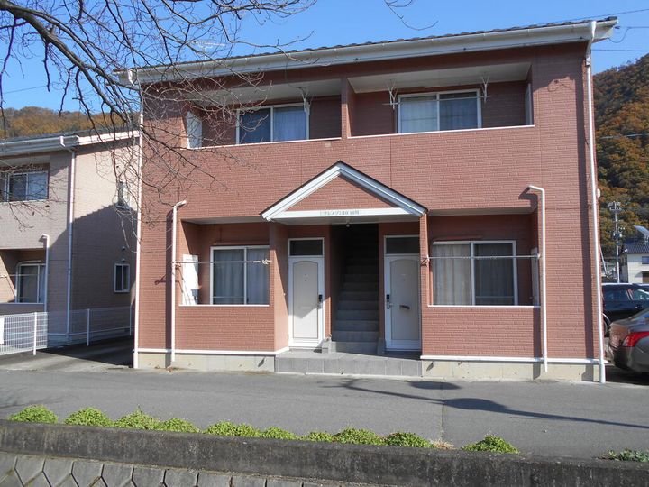 プレメゾン10内川の外観