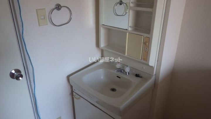 ドーミー赤池の内装