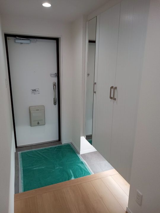 神奈川県相模原市中央区清新6(マンション)の賃貸物件の玄関