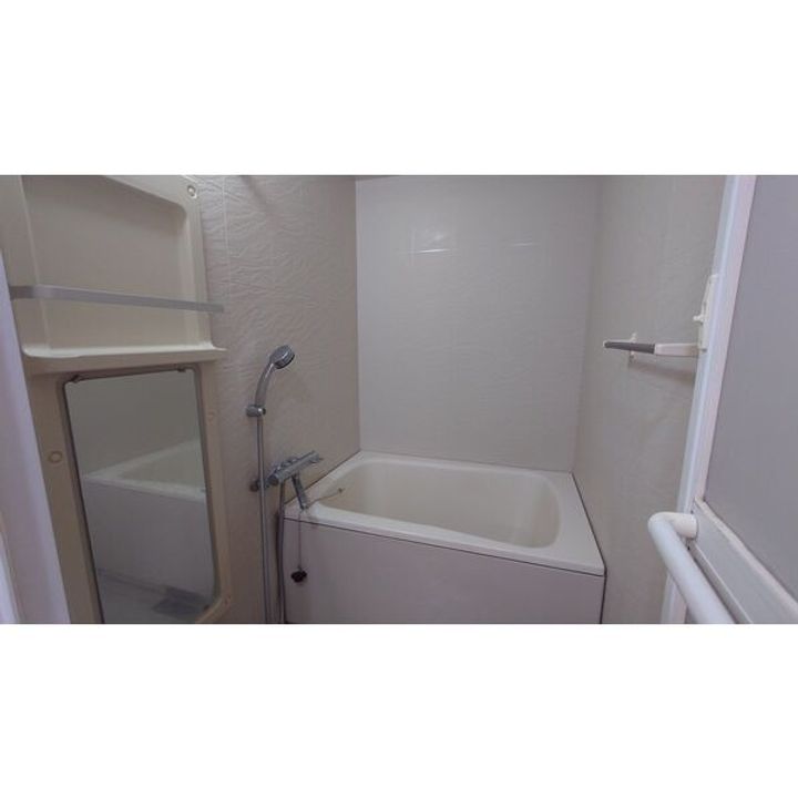 シェレナハイツの風呂