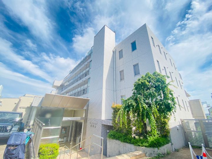 パークヒルズ紅葉山の外観