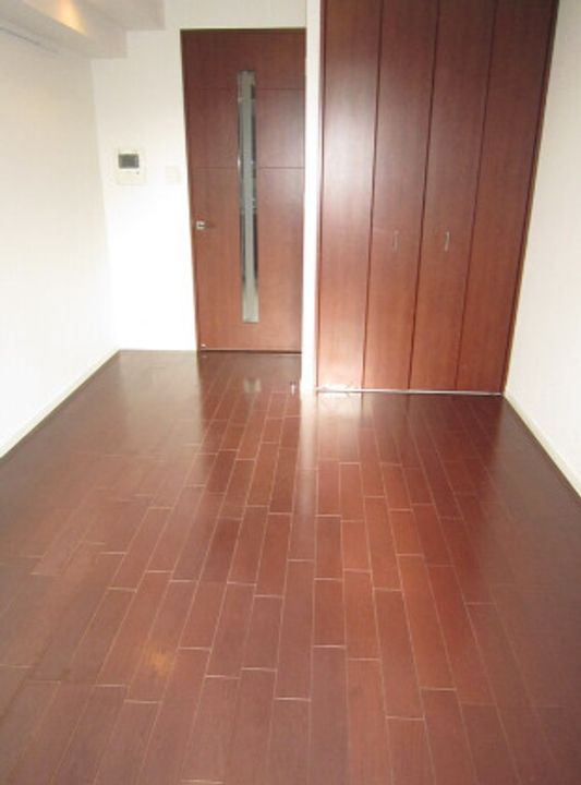 東京都新宿区西新宿7(マンション)の賃貸物件の居間