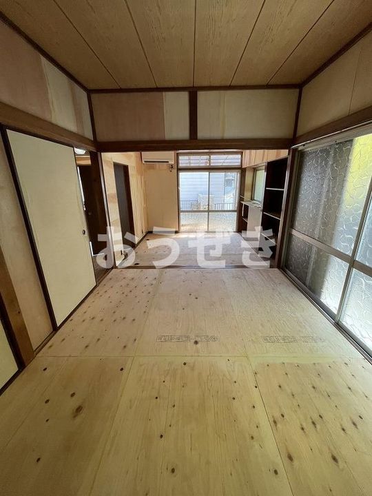 神奈川県横浜市港南区芹が谷5(一戸建)の賃貸物件の居間