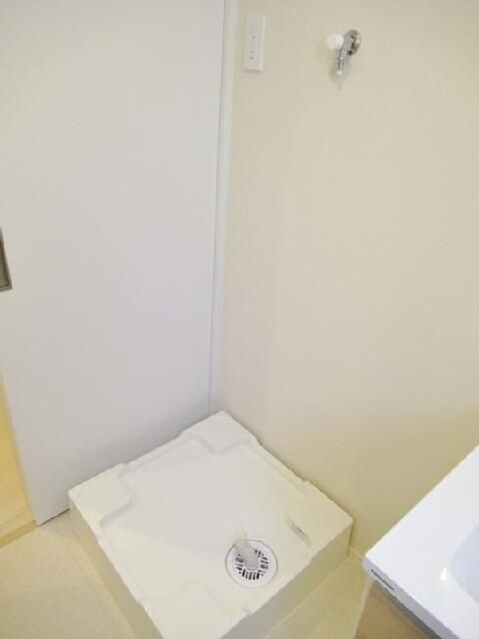 東京都杉並区和泉1(マンション)の賃貸物件の内装