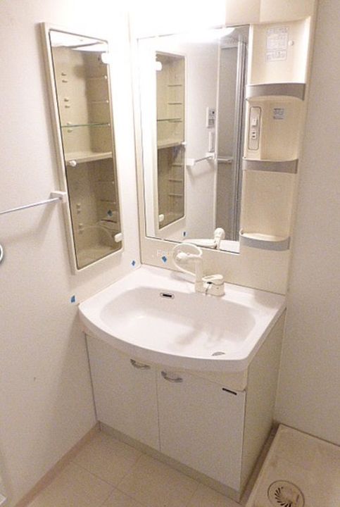 コンフォリア芝公園の内装