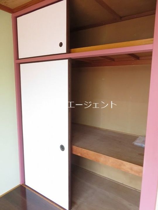 第2コーポマキの内装