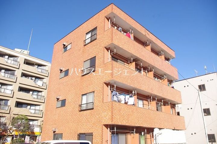 第2コーポマキの外観