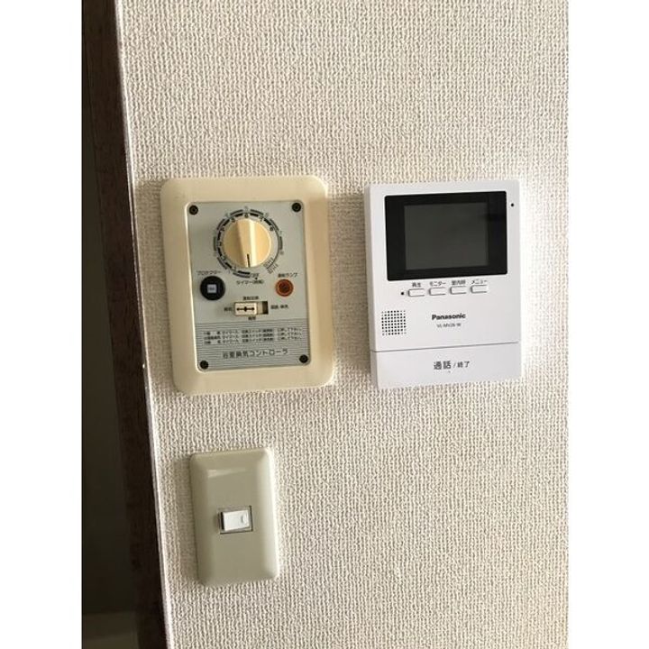 サープラスワンリバーの内装