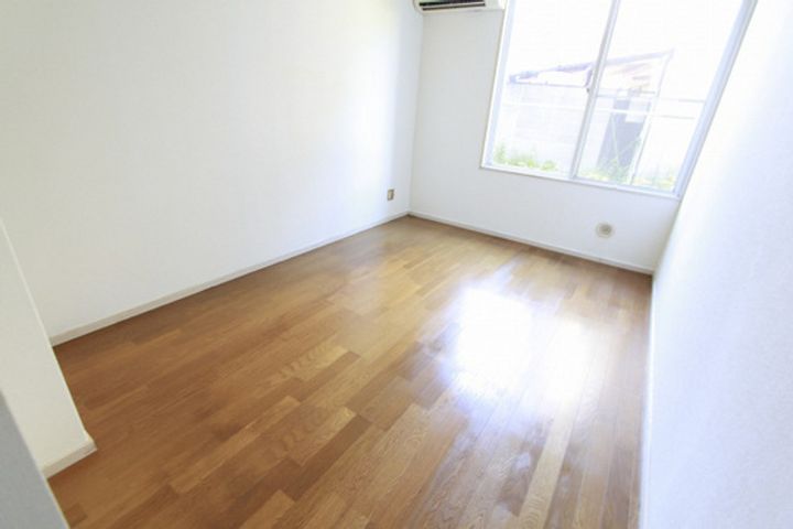 ベルメゾン田方の居間