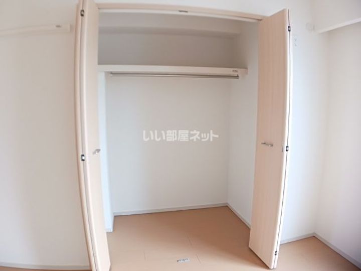 三重県名張市希央台2番町(アパート)の賃貸物件の内装