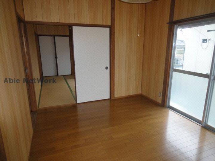古城パルの内装