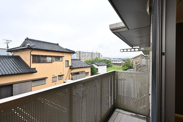 クレシアえのの内装