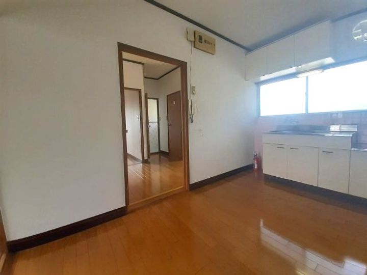 古賀ハイツの居間