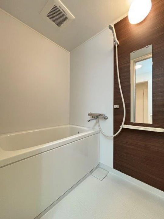 ユニライフ千里中央の風呂