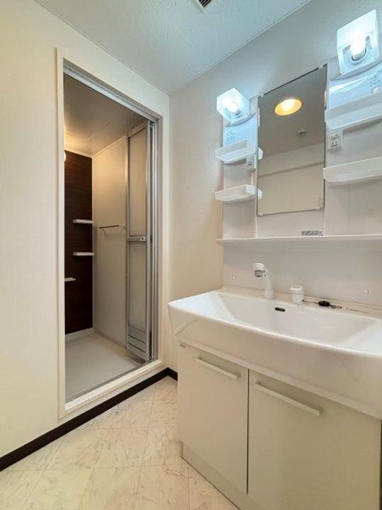 ユニライフ千里中央の内装