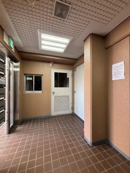 ユニライフ千里中央の地図