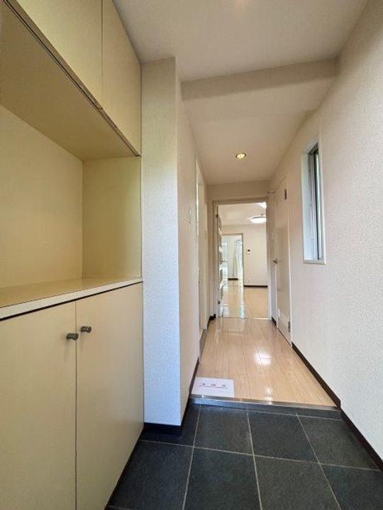 ユニライフ千里中央の玄関