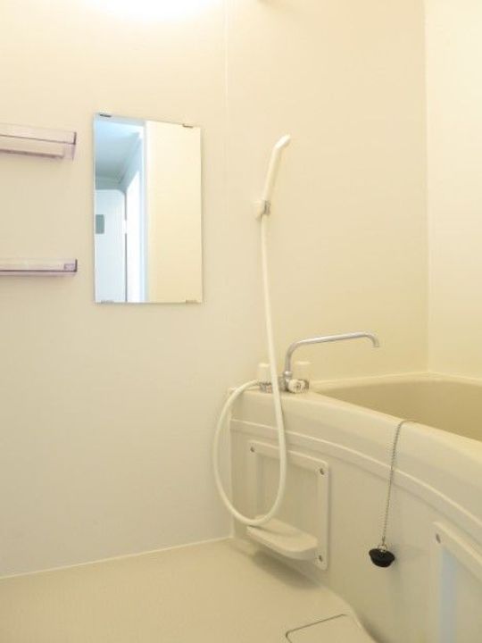 ヴィラナリー屋島7号棟の風呂