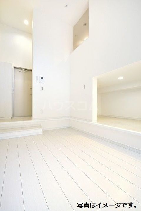 ルミエール十一番町の居間