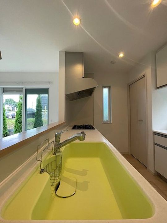 神奈川県伊勢原市桜台2(一戸建)の賃貸物件のキッチン