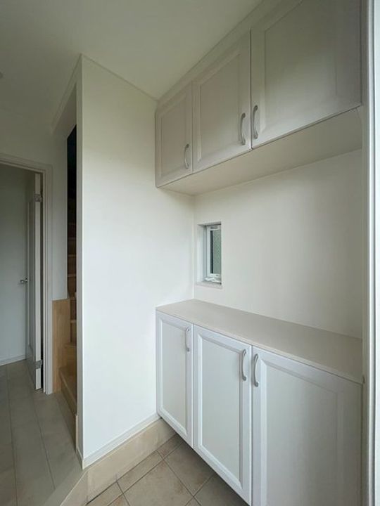 神奈川県伊勢原市桜台2(一戸建)の賃貸物件の玄関