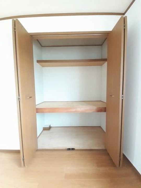 香川県観音寺市南町1(アパート)の賃貸物件の内装