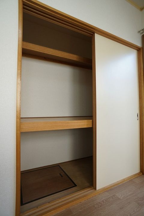 アライハイツの内装