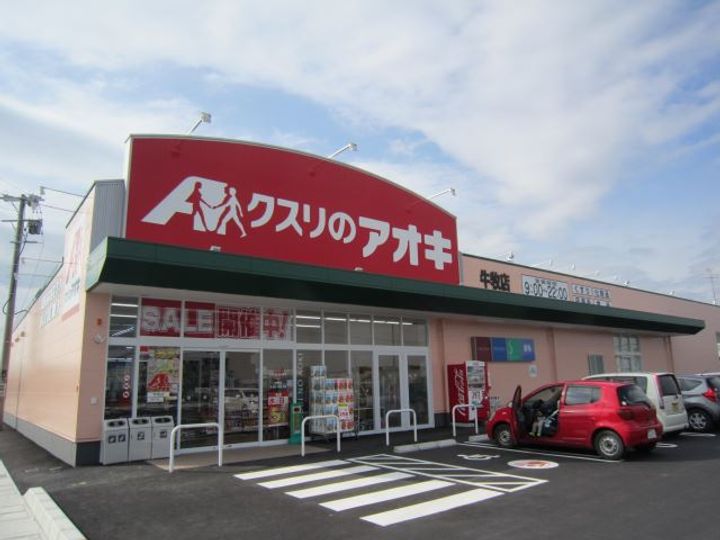コメット Bの周辺