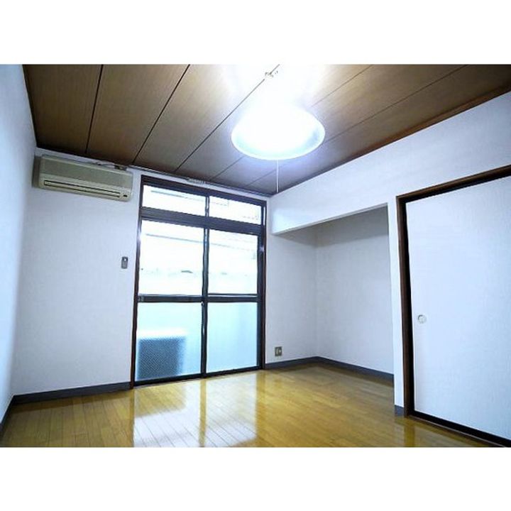 福島県郡山市安積4(アパート)の賃貸物件の居間