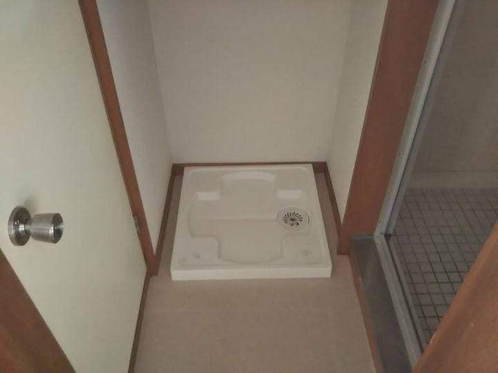 シャトルハウスIIの内装